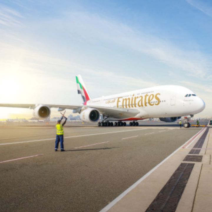 Emirates, un semestre dans le vert - Le Journal du Luxe -
                    Luxe radio