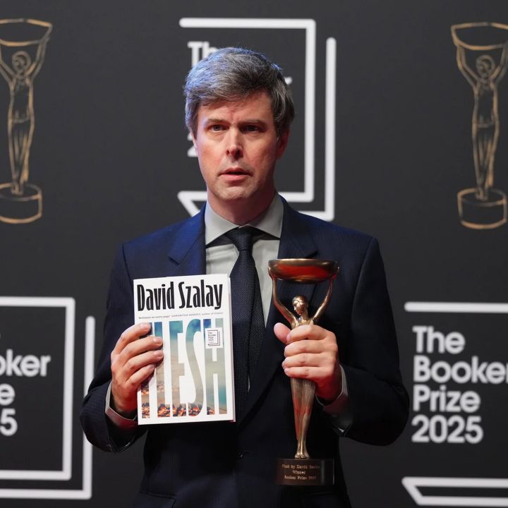 Focus sur David Szalay et son Booker Prize - Littérature -
                    Luxe radio