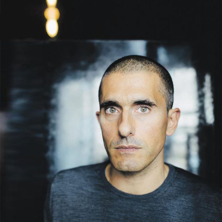 Kenzo repousse la présentation des premières collections Felipe Oliveira Baptista - Le Journal du Luxe -
                    Luxe radio