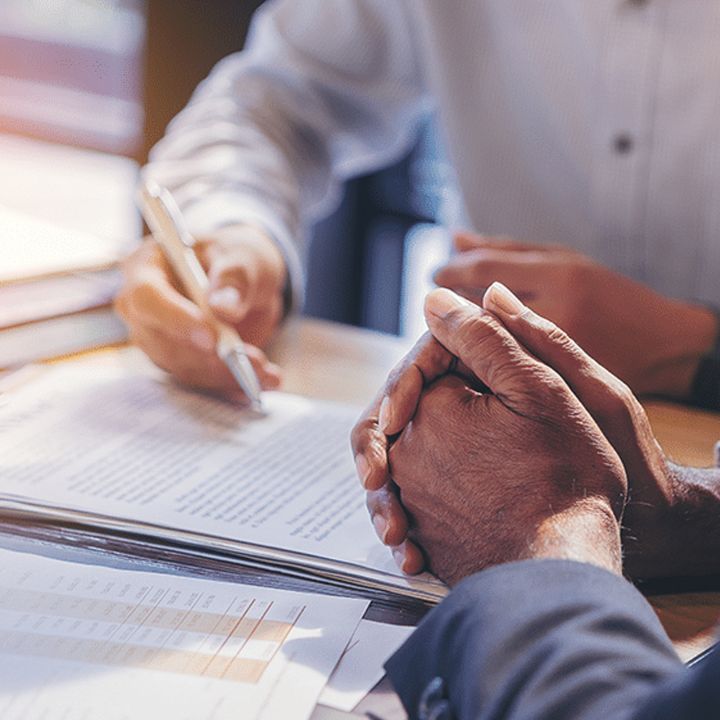 Compte courant d’associé: opportunité ou zone grise ? Avec Mohamed Oulkhouir, chroniqueur Luxe Radio - Droit Des Affaires -
                    Luxe radio