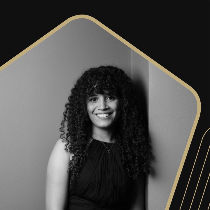 Maha Zahid met le piano classique africain à l’honneur à Rabat - Le Journal des Arts -
                    Luxe radio