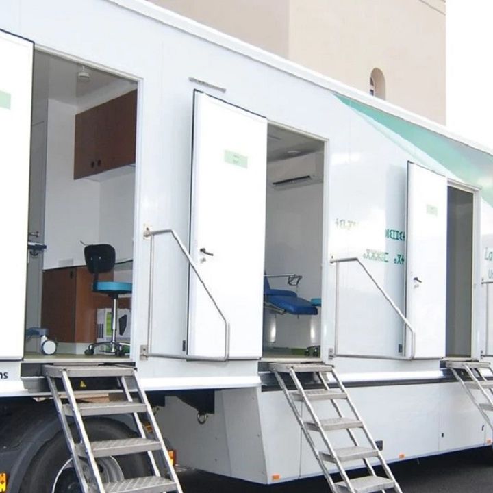 Une caravane médicale rapproche les soins des habitants de Rhamna. - Sciences & Santé -
                    Luxe radio