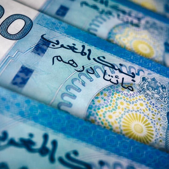 Dirham : faut-il s'inquiéter d'une monnaie qui recule ? - Avec Ou Sans Parure -
                    Luxe radio