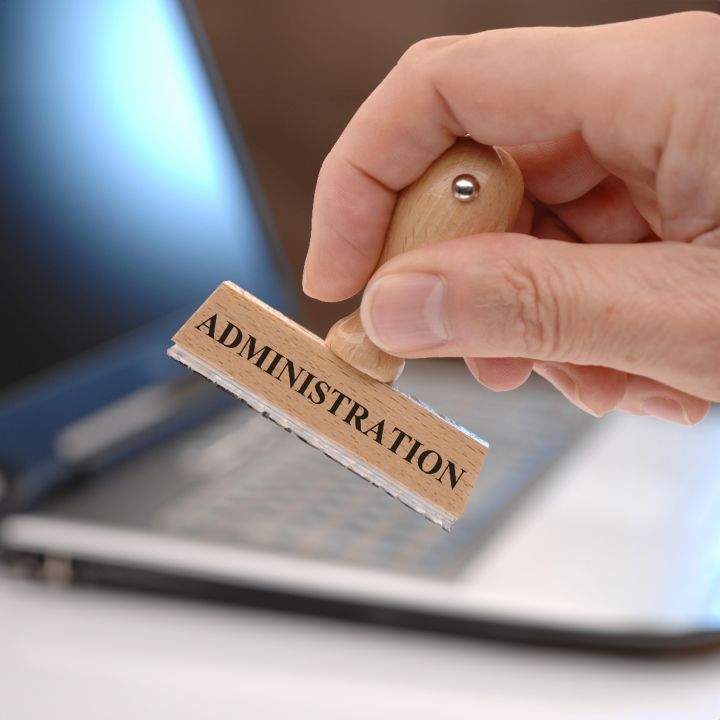 La simplification administrative est-elle devenue une réalité juridique ou est-ce encore un objectif théorique ? Avec Mohamed Oulkhouir, chroniqueur Luxe radio - Droit Des Affaires -
                    Luxe radio