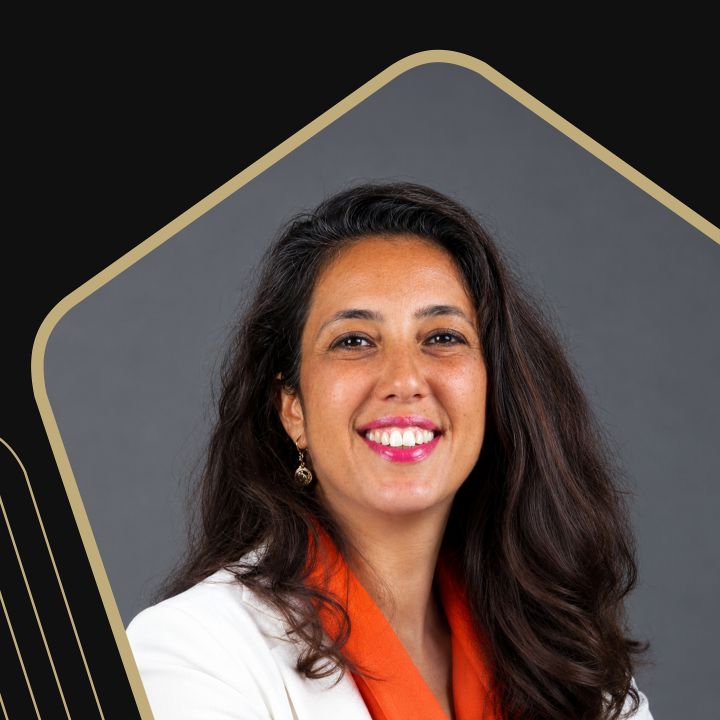 La non-violence : mythe ou ultime courage ? Avec Amal Mekouar, coach, formatrice et consultante en relations humaines - Le Fil Des Actus -
                    Luxe radio