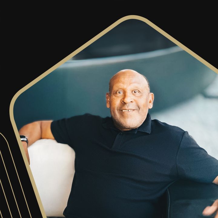 Abdelkrim Merry : « La Coupe du monde 2030 est une opportunité pour concrétiser la vision du football » - Les Débats -
                    Luxe radio