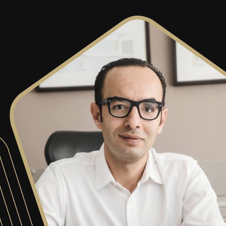 Le geste et la vision: Dr. Adil Ouzzane signe une première africaine - Les Invités de Heure Essentielle -
                    Luxe radio