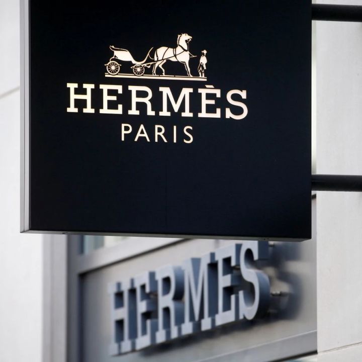 Hermès ne connaît pas la crise - Le Journal du Luxe -
                    Luxe radio