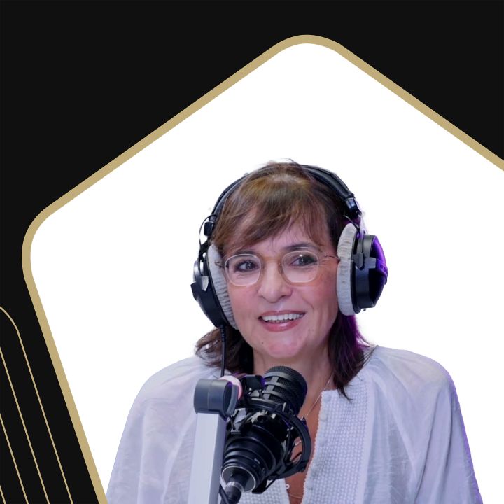 Dar Zhor lance un appel à mobilisation pour soutenir ses actions. Avec Majda Gharbi, directrice de l’association Dar Zhor - Les Invités des Matins Luxe -
                    Luxe radio