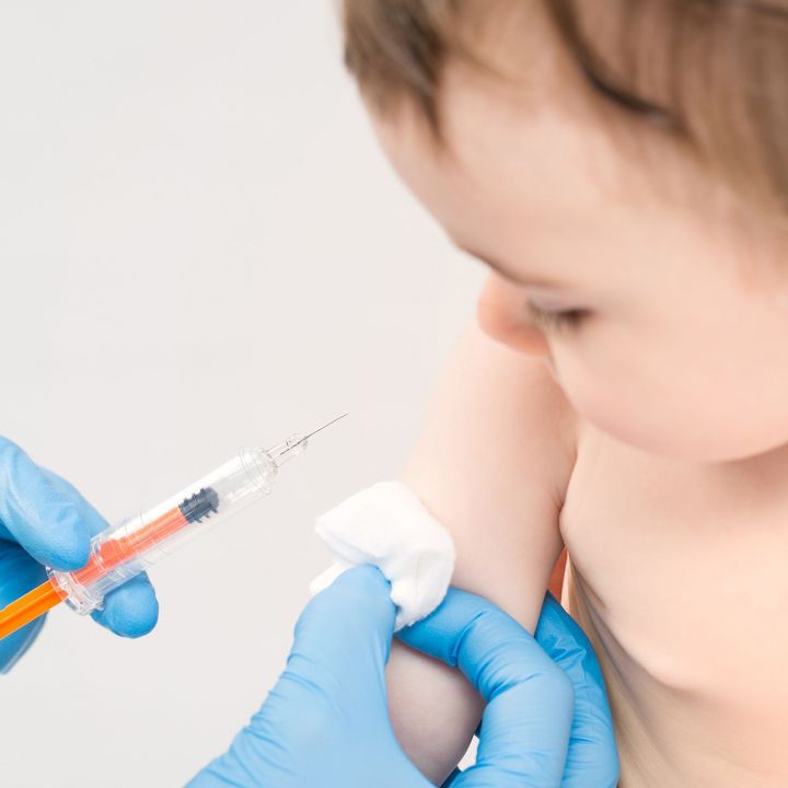 La couverture vaccinale stagne « dangereusement » selon l’ONU - Sciences & Santé -
                    Luxe radio