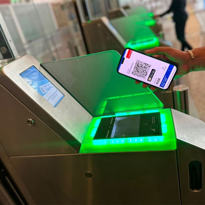 Les aéroports marocains accélèrent la dématérialisation du parcours passager - Le Journal du Luxe -
                    Luxe radio
