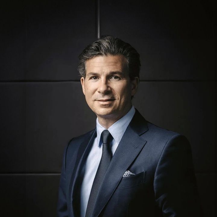 Richemont confie les rênes de Cartier au patron de Vacheron Constantin - Le Journal du Luxe -
                    Luxe radio