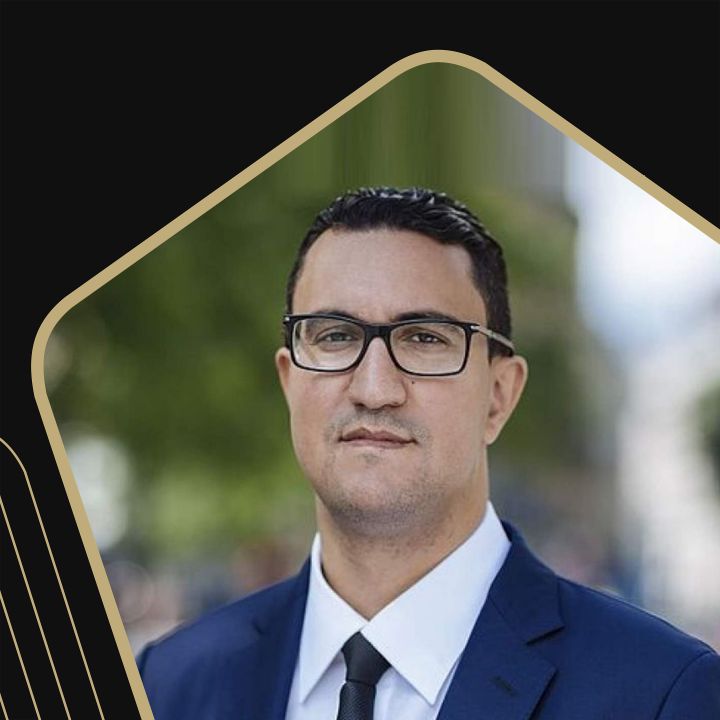 La France peut-elle redevenir un partenaire de premier plan alors que d’autres pays se sont déjà imposés dans plusieurs secteurs stratégiques ? Avec M'jid El Guerrab, ancien député de la 9e circonscription, actuellement conseiller consulaire à l’ambassade de France au Maroc - Le Fil Des Actus -
                    Luxe radio