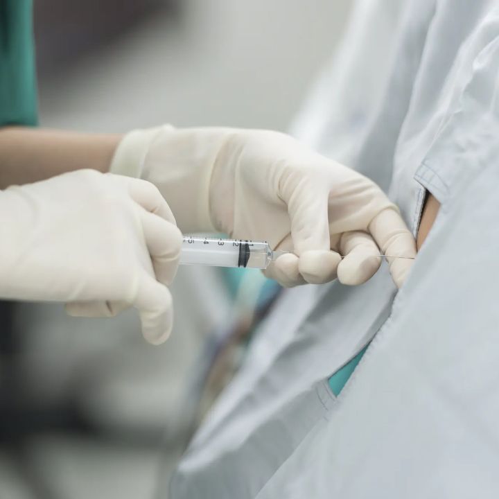 Péridurale et rachianesthésie : comment soulager les douleurs de l'accouchement ? - Les Invités de Heure Essentielle -
                    Luxe radio