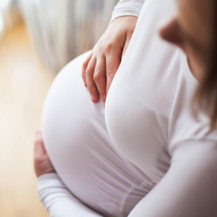 Hicham Ben Abbes Taarji, gynécologue - Les Invités de Heure Essentielle -
                    Luxe radio