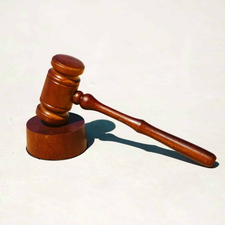 Condamnations judiciaires de l'Etat: pourquoi autant de jugements perdus ? Avec Mohamed Oulkhouir, chroniqueur Luxe Radio - Droit Des Affaires -
                    Luxe radio