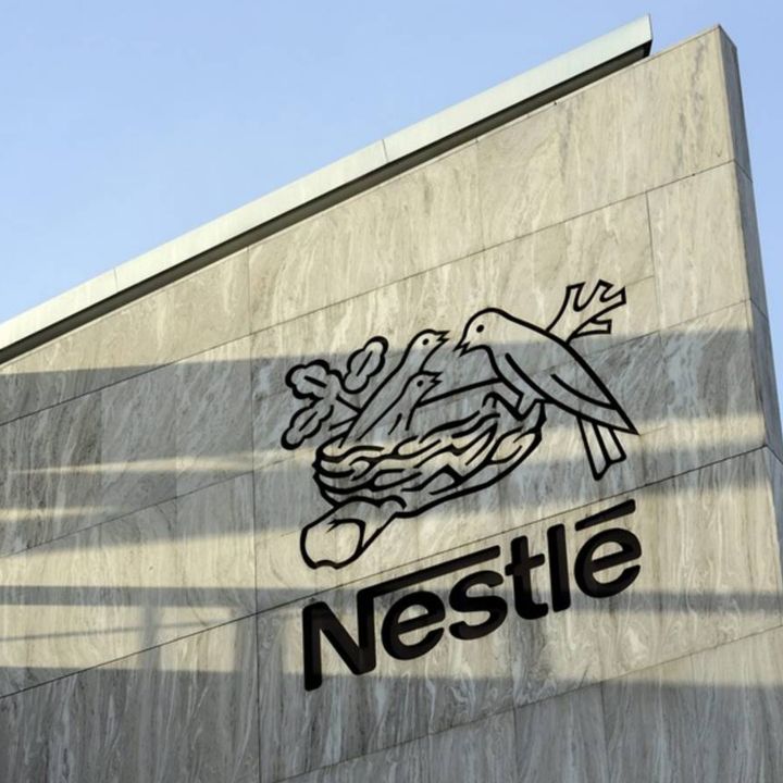 Retour sur le scandale Nestlé critiqué pour des niveaux de sucre élevés dans les aliments pour bébés des pays en développement - Sciences & Santé -
                    Luxe radio