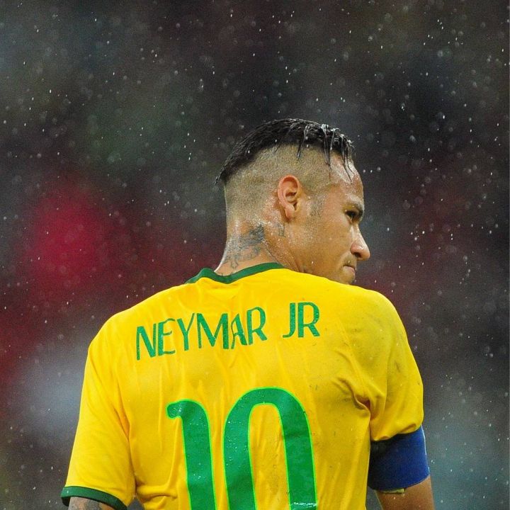 Retour annoncé de Neymar : un choix stratégique ou émotionnel ? Avec Talal Chakir - La Loge Des Supporters -
                    Luxe radio