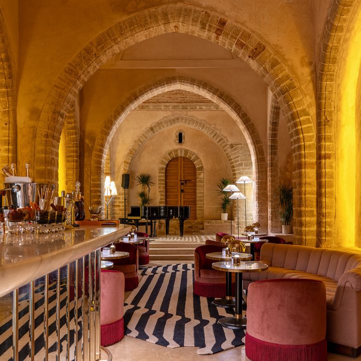 Flamme d’Orient & Laila Lounge, le Four Seasons Hôtel Rabat éclaire les soirées de fin d’année - Le Journal du Luxe -
                    Luxe radio