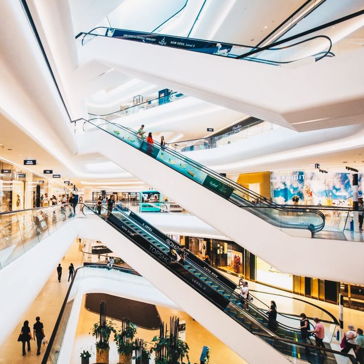 Mall : un modèle inadapté au Maroc ? - Avec Ou Sans Parure -
                    Luxe radio