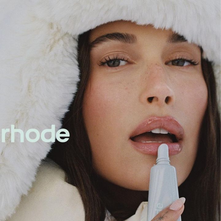 Rare Beauty et Rhode dominent la visibilité mondiale - Le Journal du Luxe -
                    Luxe radio