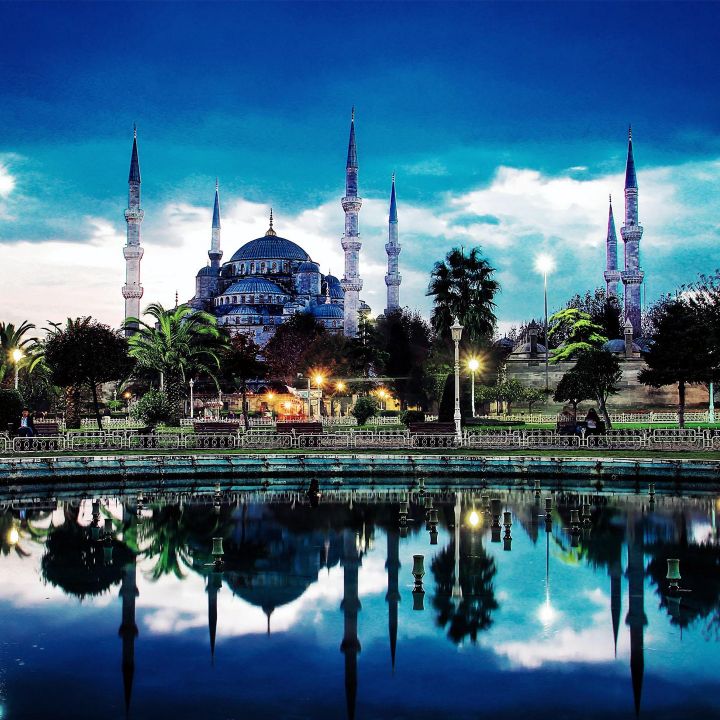 Istanbul, hors des sentiers battus - Voyage -
                    Luxe radio