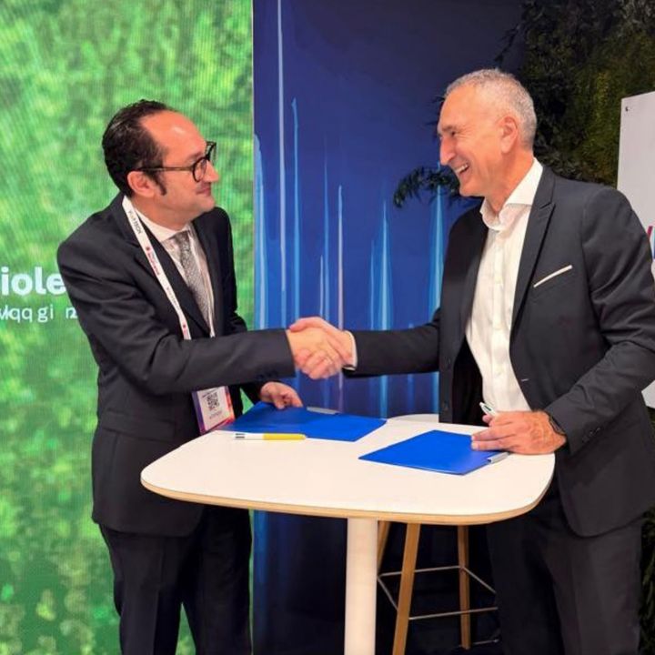 ABA Technology et Numspot s’allient pour développer une IA souveraine euro-africaine - Écho Entreprises -
                    Luxe radio