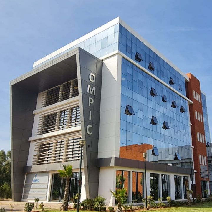 OMPIC: plus de 10 000 nouvelles entreprises ont vu le jour dans la région Tanger–Tétouan–Al Hoceima - Écho Entreprises -
                    Luxe radio