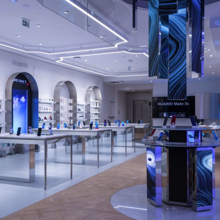 Huawei ouvre sa première boutique à Paris - Le Journal du Luxe -
                    Luxe radio