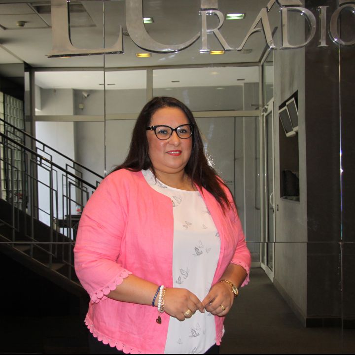 Fatima Lahmoudi, secrétaire général du CNOP - Les Invités de Heure Essentielle -
                    Luxe radio