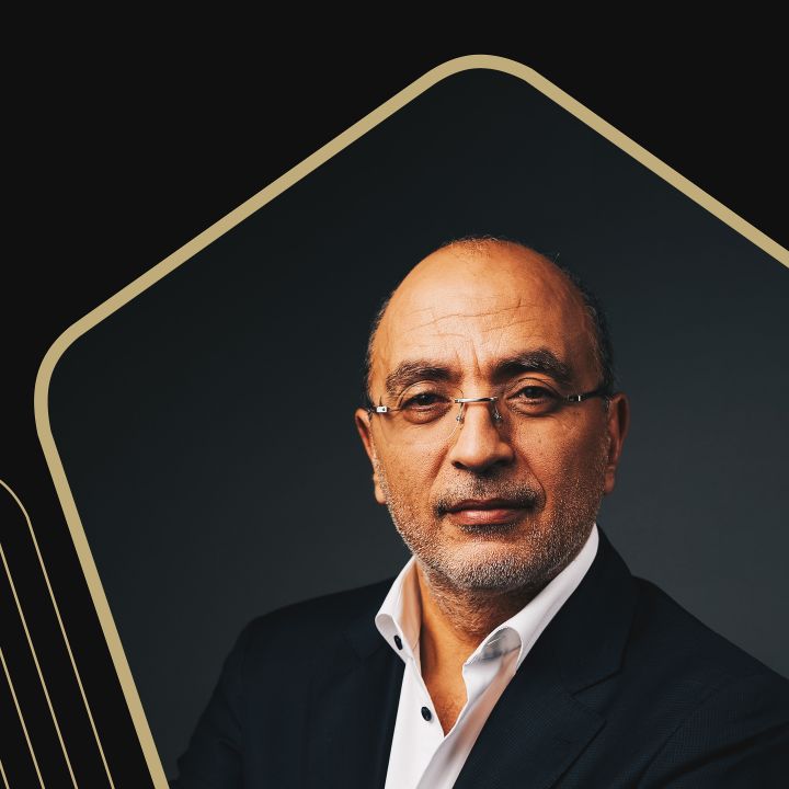 Karim Bernoussi: « En 2025, nous visons des acquisitions, notamment aux États-Unis et sur les marchés britannique et allemand » - Les Invités des Matins Luxe -
                    Luxe radio