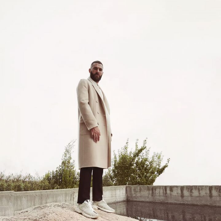 Karim Benzema, nouveau visage Fendi - Le Journal du Luxe -
                    Luxe radio