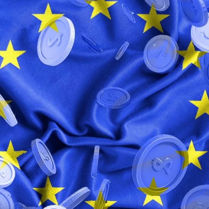 Stablecoins : l’euro représente moins de 1 % de la liquidité mondiale sur blockchain - Le Coin Des Cryptos -
                    Luxe radio