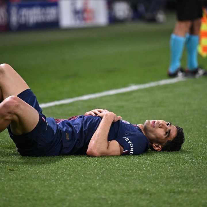 Blessures et Coupe du monde : une malédiction ? Avec Talal Chakir - La Loge Des Supporters -
                    Luxe radio