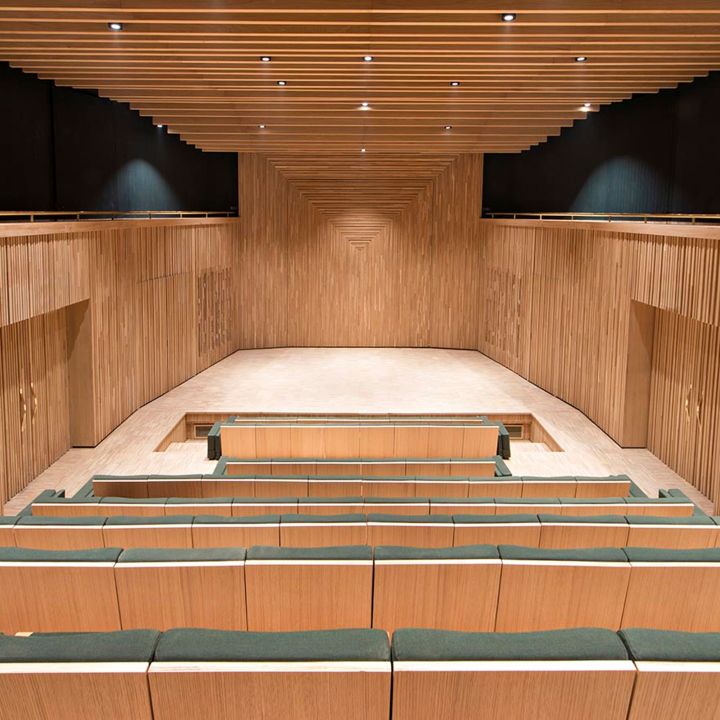 L’Auditorium Pierre Bergé du Musée Yves Saint Laurent de Marrakech propose une programmation particulièrement riche - Résonances Culturelles -
                    Luxe radio