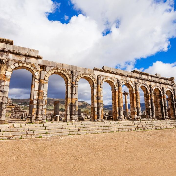 À Volubilis et à Meknès, la musique fait revivre les lieux chargés d’histoire - Résonances Culturelles -
                    Luxe radio