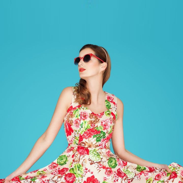 La robe fleurie : une éclosion de style - Mode -
                    Luxe radio