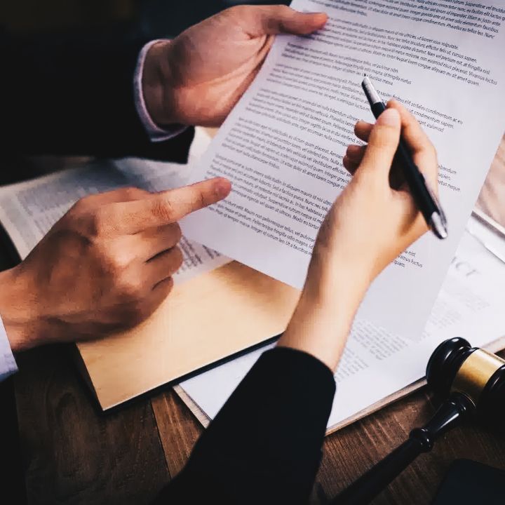 Multilinguisme dans les relations commerciales: Mohamed Oulkhouir  « Gare à ne pas sous-estimer l’implication de l’usage dans telle ou telle langue » - Droit Des Affaires -
                    Luxe radio