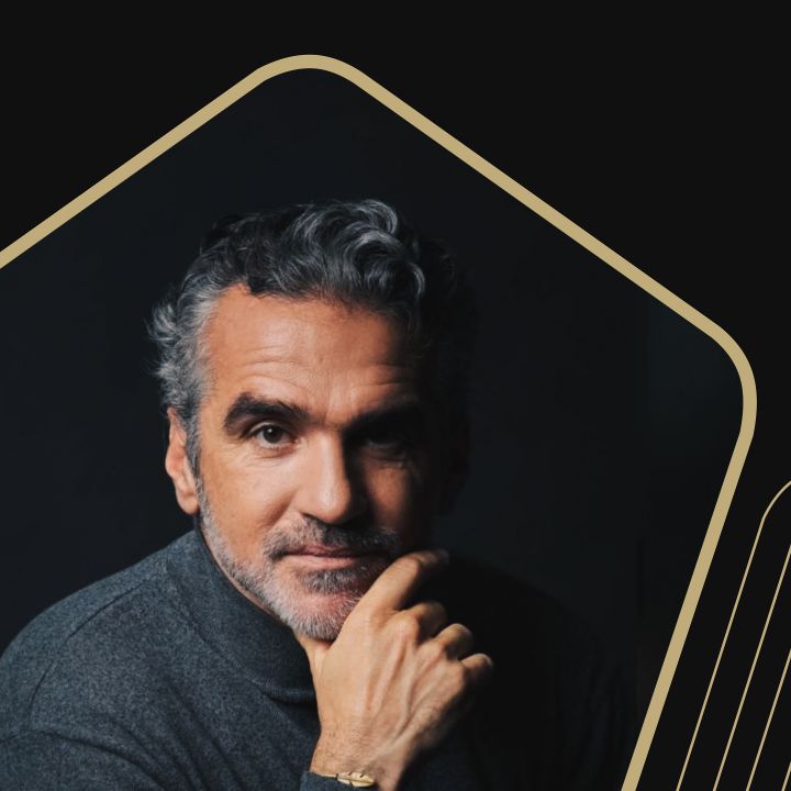Badr Benyoussef: «La bourse doit être une priorité nationale» - Les Débats -
                    Luxe radio