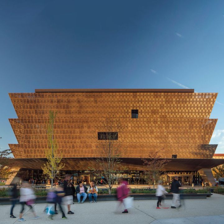 Et si l’architecture africaine devenait enfin son propre centre de gravité ? - Architecture -
                    Luxe radio