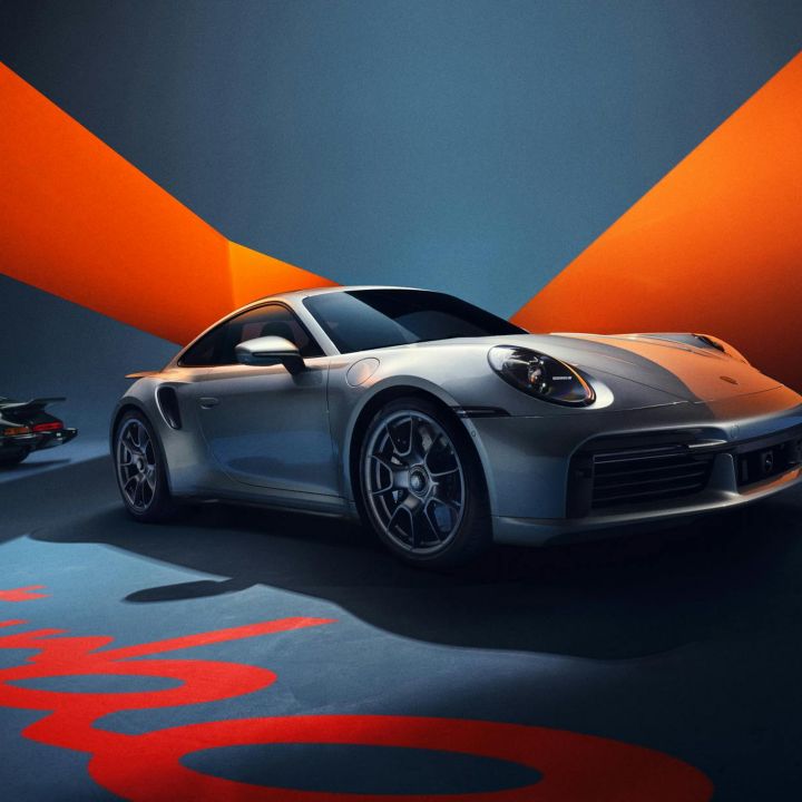 Ligne de turbo: une 911 pour mémoire - Le Journal du Luxe -
                    Luxe radio