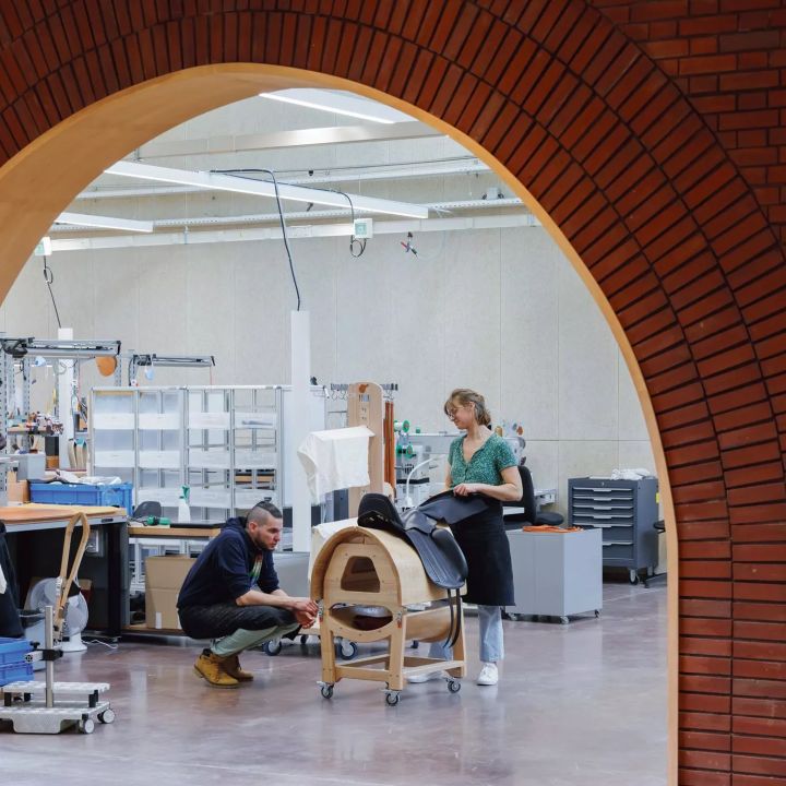 Une 21e maroquinerie Hermès en Normandie - Le Journal du Luxe -
                    Luxe radio
