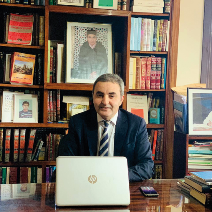 «  La réforme de la flexibilisation du dirham, fruit de la sagesse de la politique de la BAM. » selon Omar Bakkou, économiste-chercheur spécialiste de la problématique du change - Les Invités des Matins Luxe -
                    Luxe radio