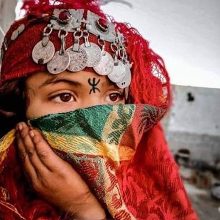  Aït Ourir célèbre l’amazighité. - Le Journal des Arts -
                    Luxe radio