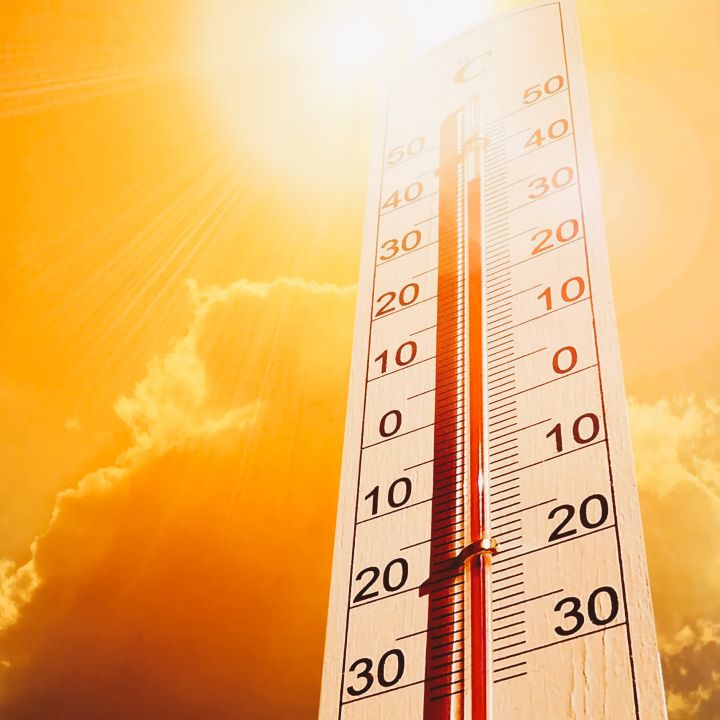 Ben Guérir dans le top 10 mondial des villes les plus chaudes avec 46,4°C - Le Fil Des Actus -
                    Luxe radio