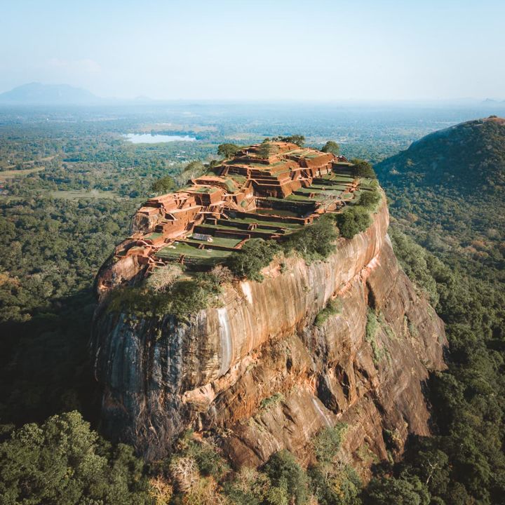 Sur les routes enchantées du Sri Lanka - Voyage -
                    Luxe radio