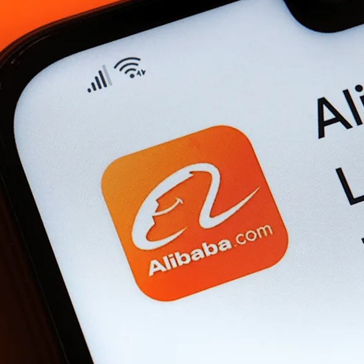 Alibaba interdit l'utilisation de Claude Code à ses employés - Le Monde AI -
                    Luxe radio