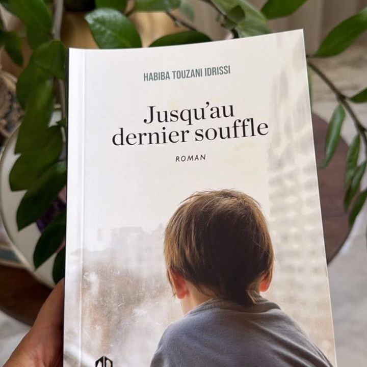 Habiba Touzani Idrissi publie « Jusqu’au dernier souffle » aux Éditions La Croisée des Chemins - Résonances Culturelles -
                    Luxe radio