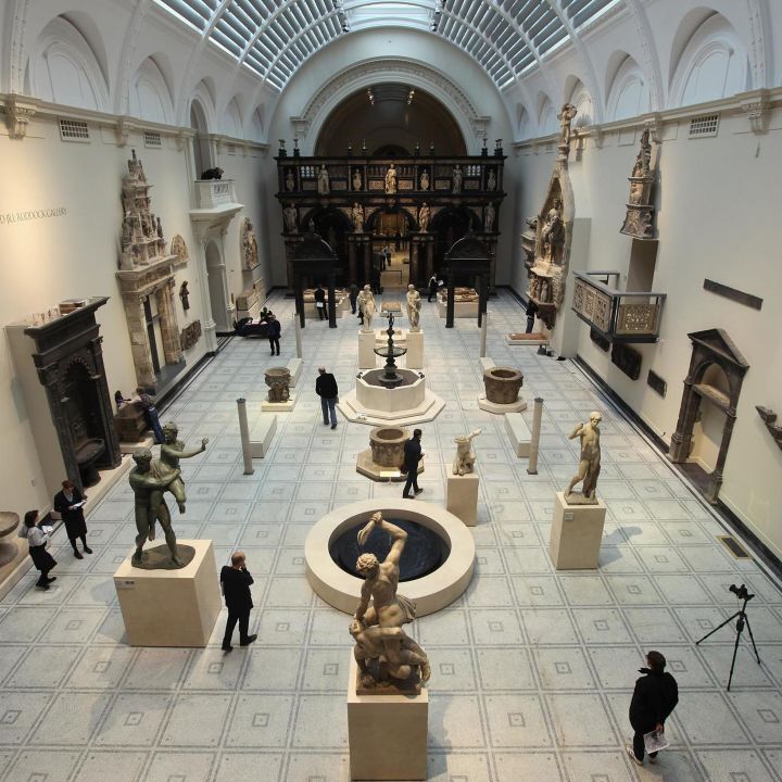 Victoria & Albert Museum : entre bâtisse historique et architecture contemporaine - Architecture -
                    Luxe radio