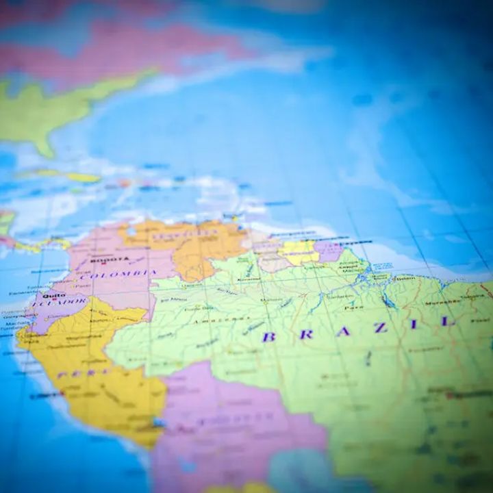 L’Amérique latine vire à droite, simple alternance ou changement profond des sociétés latino-américaines ? - Le Fil Des Actus -
                    Luxe radio